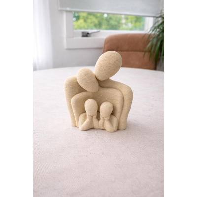 Gezinsbeeldje 2 kinderen beige 